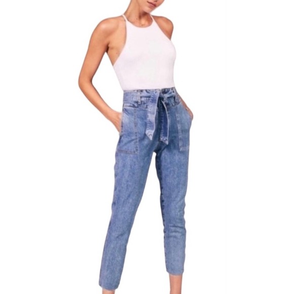 Abercrombie & Fitch Denim - Abercrombie & Fitch Ultra High Rise Straight Denim Jean